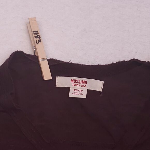 Mossimo Casual Pullover Short Sleeve T Shirt Womens Size Extra Small XS Maroon - Picture 3 of 7
